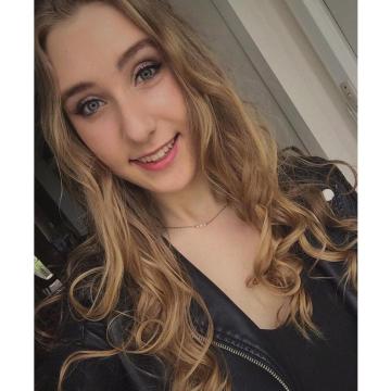 Natallie uit Antwerpen,Belgie